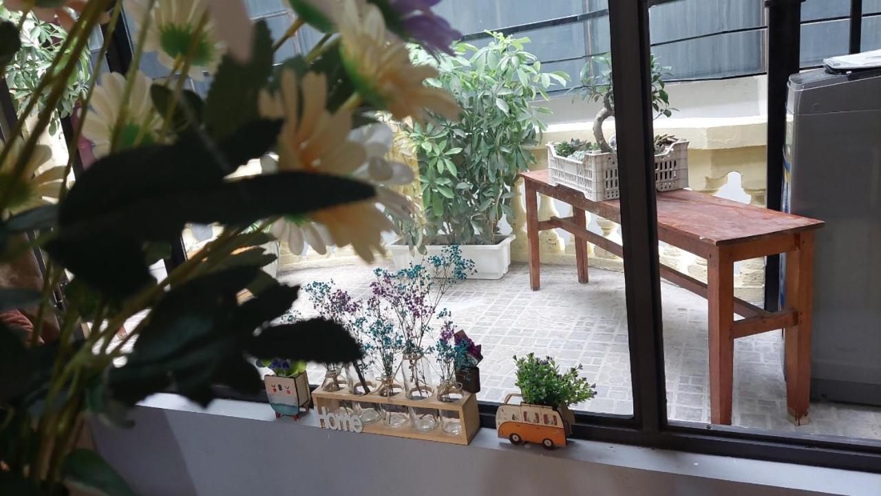 Alley Homestay_Lieu Giai Hanoi Buitenkant foto